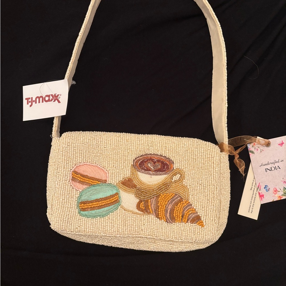 Viral croissant macaron beaded handbag